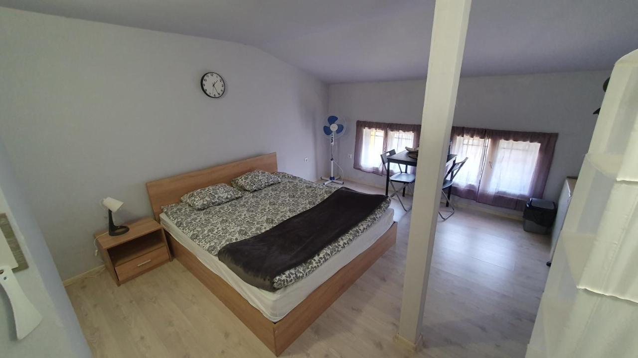 Апартаменти Стаи за гости Sun House Варна Екстер'єр фото
