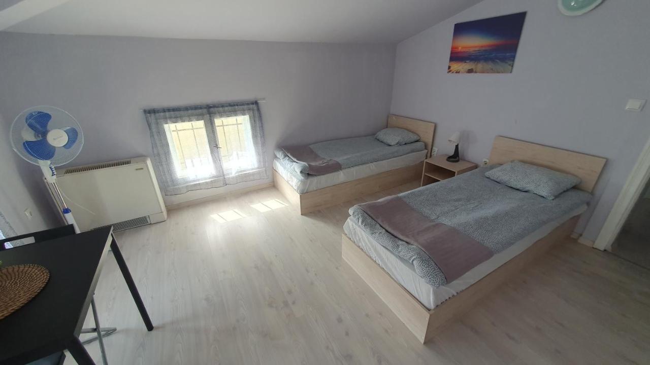 Апартаменти Стаи за гости Sun House Варна Екстер'єр фото